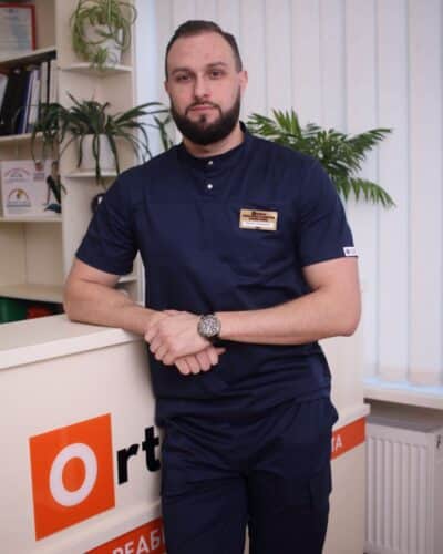 Маценко лікар ортопед травматолог